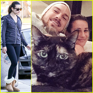 Lea Michele Shares Cute Thanksgiving Family Photo: 'So Thankful For My Loves'
