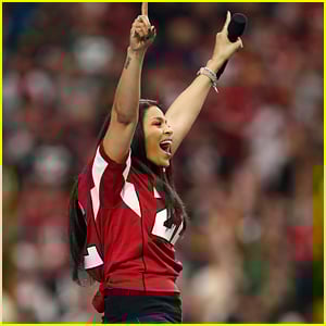 Jordin Sparks Proves She’s The Arizona Cardinals #1 Fan With Sweet