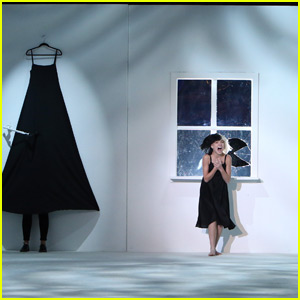 Maddie Ziegler Dances With Sia on 'The Ellen Show' - Watch Now!