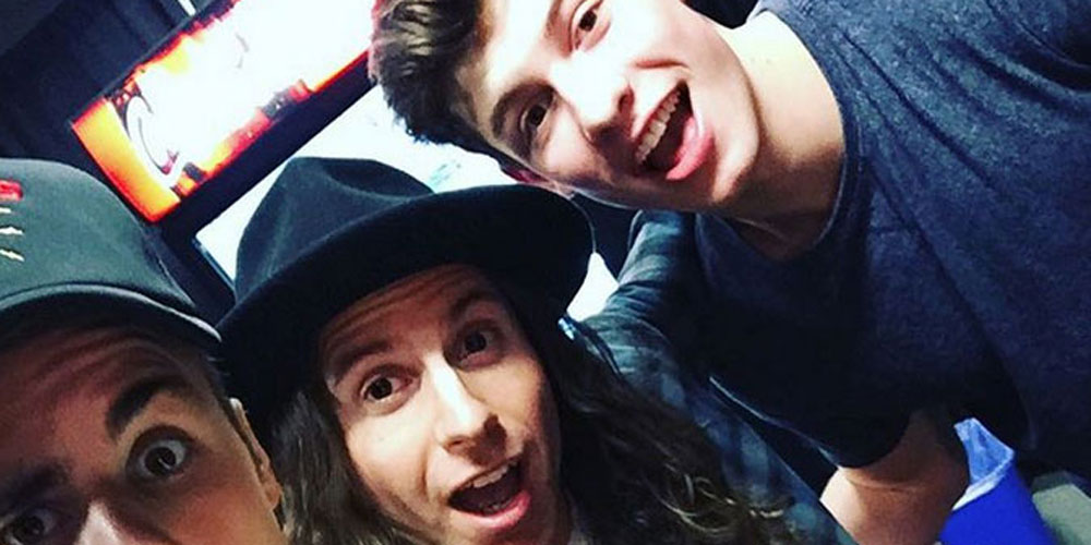 Shawn Mendes Says He’s a Better Hockey Player Than Pal Justin Bieber