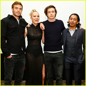 Alex Roe & Nick Robinson Buddy Up 'The 5th Wave' Just Jared Screening!