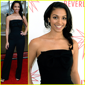 Miss Golden Globe Corinne Foxx Makes Sure Education Is First