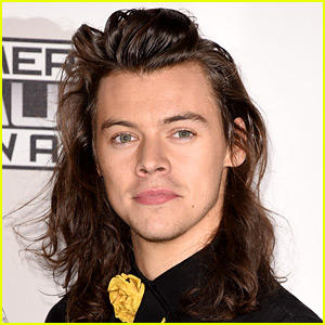 Harry Styles & One Direction's Management Part Ways