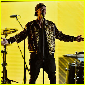 Justin Bieber Sings 'Where Are U Now' & 'Love Yourself' at Grammys 2016 - Watch Now!