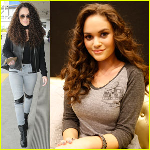 Madison Pettis Shows Off Her NFL Shirt Design With Kalin & Myles!