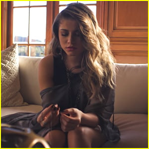 Sofia Reyes Debuts 'Solo Yo' Music Video With Prince Royce - Watch Now!