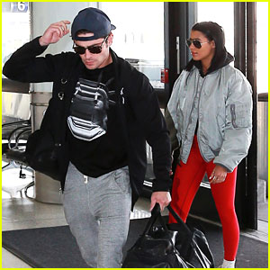 Zac Efron & Sami Miro Hop on Flight For Valentine's Day Getaway, Sami Miro,  Zac Efron