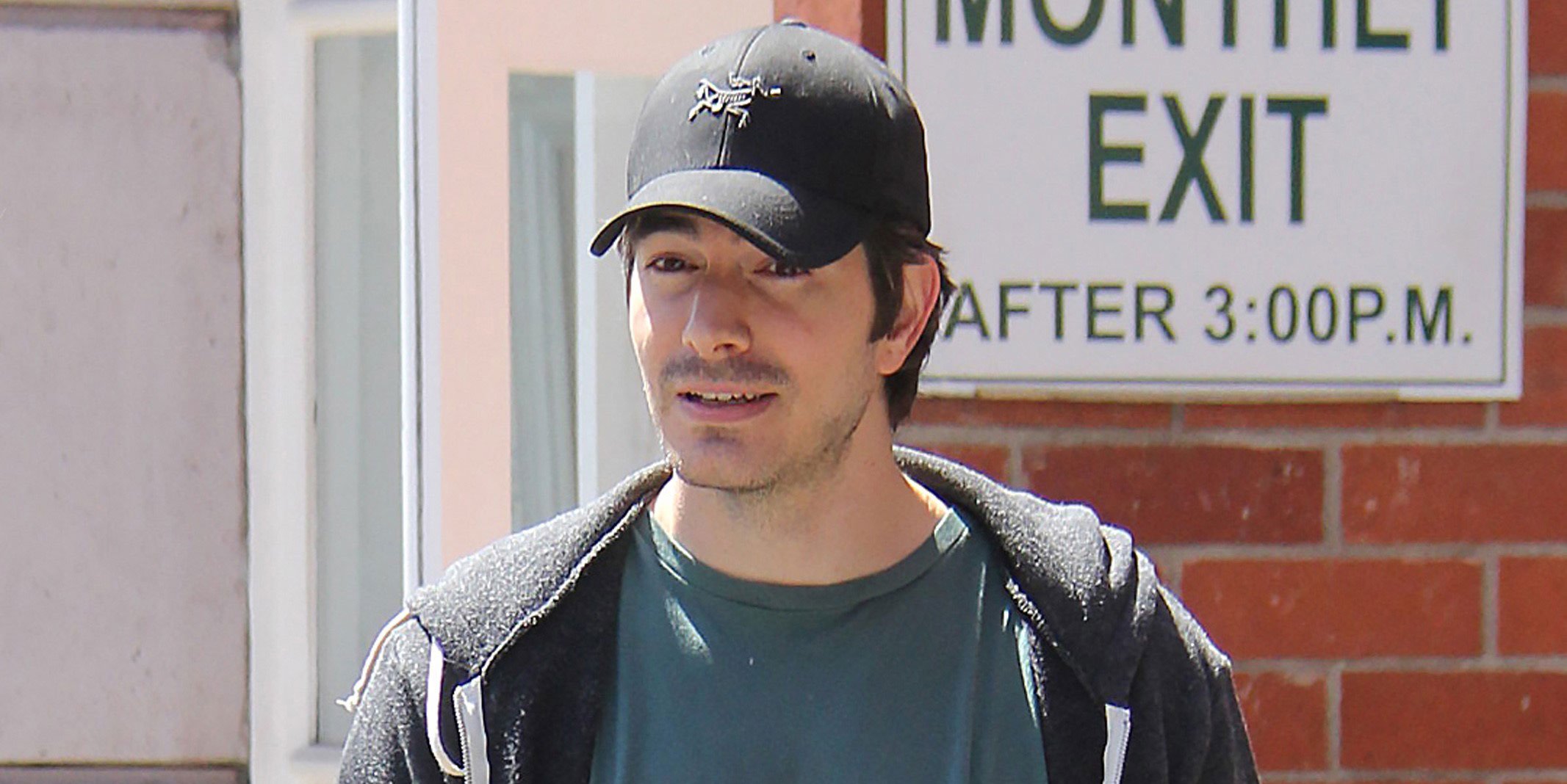 Legends of Tomorrow’s Brandon Routh Enjoys Day Off in L.A. | Brandon ...