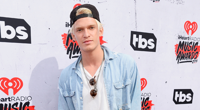 Cody Simpson Reveals He Chipped His Tooth Before iHeartRadio Music ...