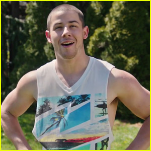 Nick Jonas Shows Off Major Muscle in 'Saturday Night Live' Skit