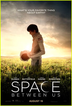 Asa Butterfield & Britt Robertson Fall in Love in New 'Space Between Us' Trailer - Watch Now!