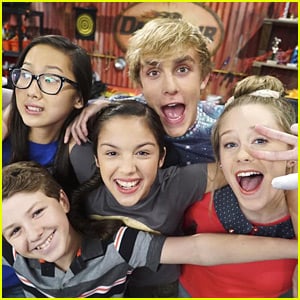 Bizaardvark’s Madison Hu & Olivia Rodrigo Tease New Series – Watch Now ...