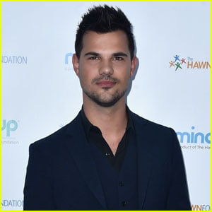 Taylor Lautner Lands Doctor Role on Scream Queens’ Second Season ...