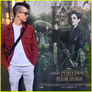 Asa Butterfield Rocks Mohawk While Checking Out 'Miss Peregrine' Poster