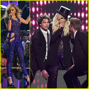 Kelsea Ballerini Sings Britney Spears & Shania Twain Medley on 'Greatest Hits' - Watch Here!