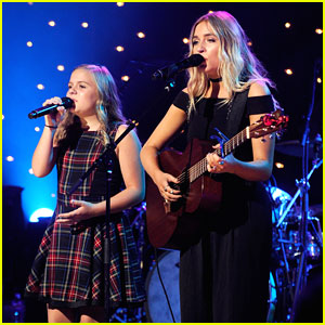 Lennon and Maisy Salute Music City at Skyville Live Event | Lennon ...