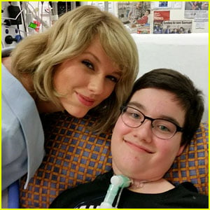 Taylor Swift Spends Time with Kids at Children's Hospital in Australia