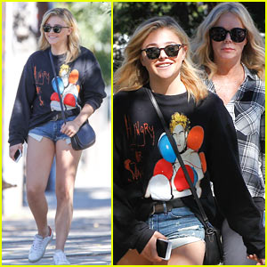 Chloe Grace Moretz – Is all smiles while leaving her