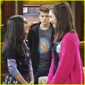 Riley Gets a Tough Debate Assignment on 'Girl Meets World'