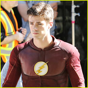 Grant Gustin Suits up for ‘The Flash’ Season Three! | Grant Gustin ...