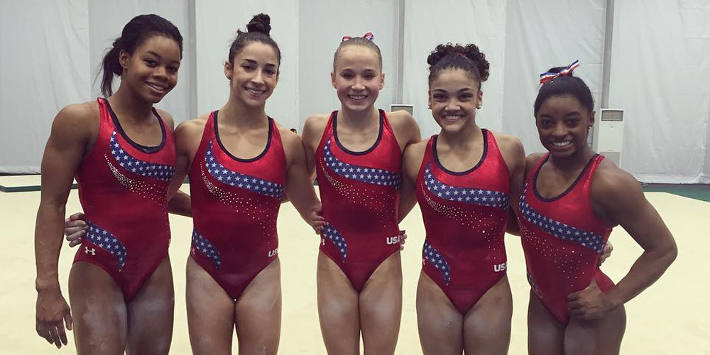 Laurie Hernandez & Aly Raisman Share Team Practice Pics From Rio A...