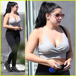 Ariel Winter Says It Was A 'Journey' For Her To Accept Her Curves