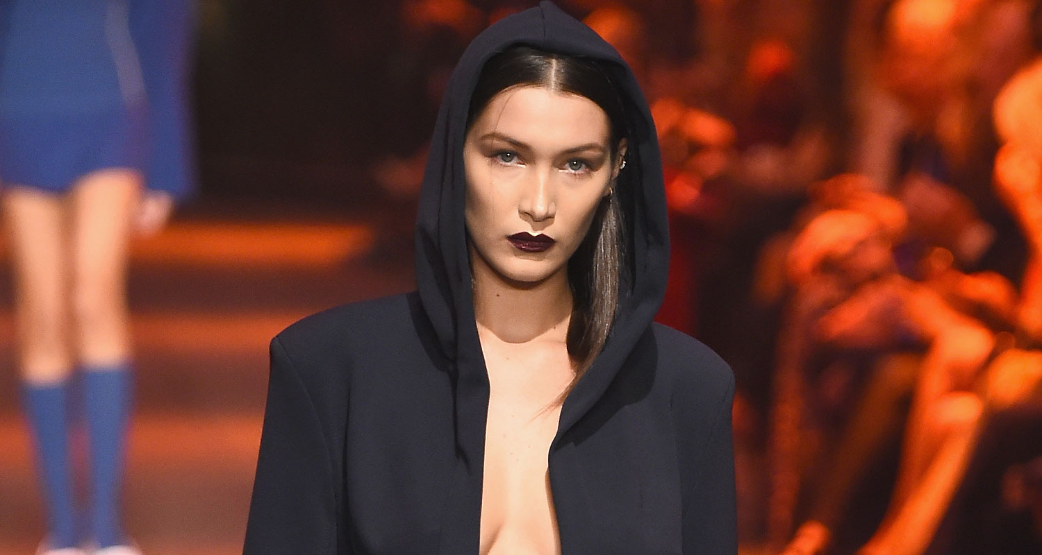 Bella Hadid Opens the DKNY Show During NYFW | 2016 New York Fashion ...