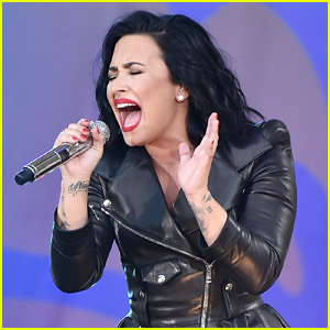 Demi Lovato Covers an Adele Song Live (Video)