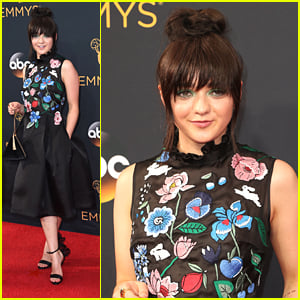 Maisie Williams Debuts Faux Bangs For Emmys 2016
