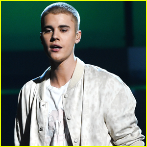 Justin Bieber Asks Fans to Stop Screaming During Concert