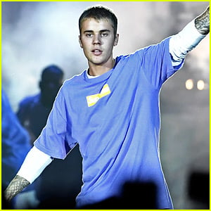 Justin Bieber Tells Fans to Stop Screaming, Walks Off Stage