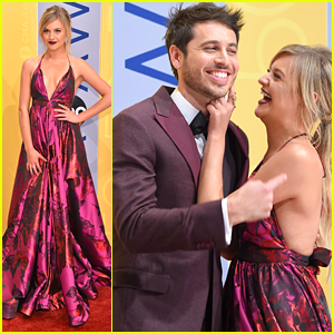 Kelsea Ballerini & Morgan Evans Make Red Carpet Debut at CMA Awards ...