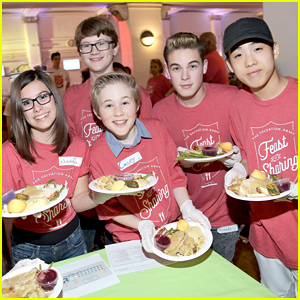 Nickelodeon Stars Give Back at Salvation Army's Feast of Sharing Holiday Dinner