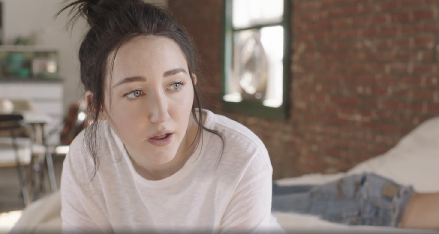 Noah Cyrus Premeires Music Video For Debut Single ‘Make Me (Cry)’! Labrinth, Music, Music