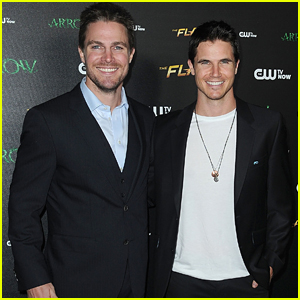 Robbie Amell Once Tried To Pull Off An Oliver Queen Joke on 'The Flash'