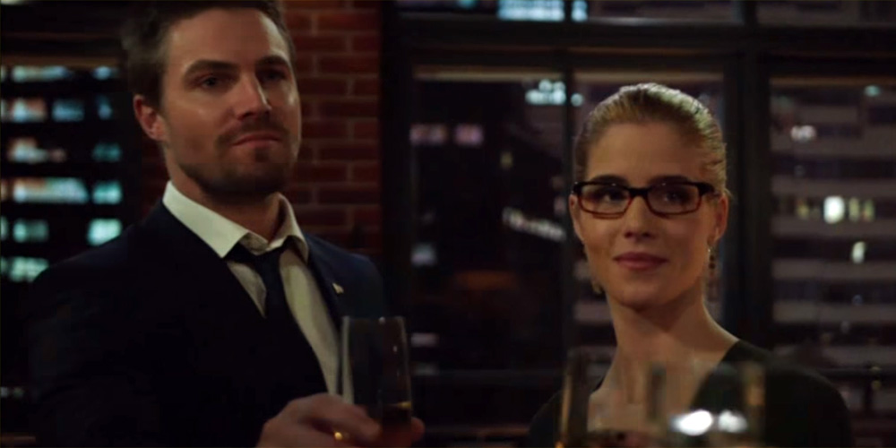 Video Katie Cassidy Returns To ‘arrow In Mid Season Premiere — But Not As Laurel Arrow 4002