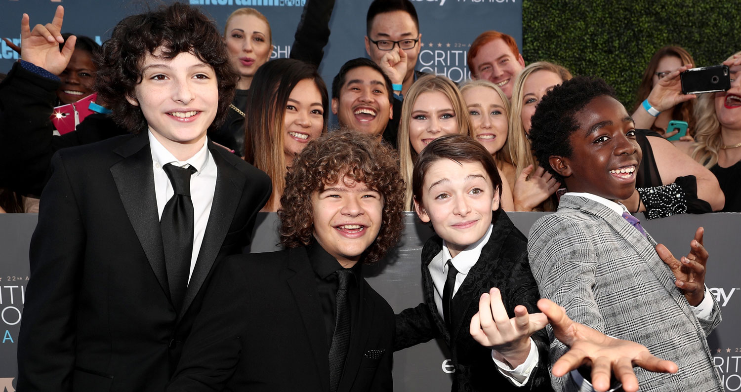 ‘Stranger Things’ Kids Strike Fun Poses at Critics’ Choice Awards ...