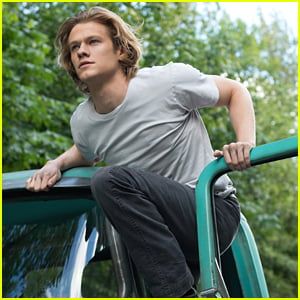 'Monster Trucks' Video: Watch 'MacGyver's Lucas Till Become BFFs with his Truck!