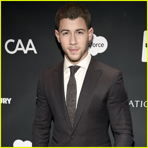 Nick Jonas Looks Super Hot In A Suit For A Good Cause