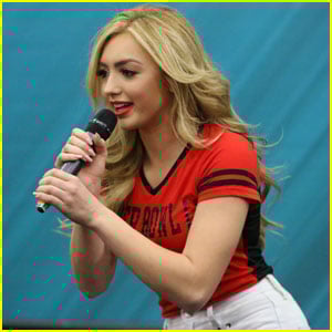 Peyton List Talks Football, Super Bowl Parties, & More With JJJ!