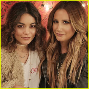 VIDEO: Vanessa Hudgens & Ashley Tisdale Sing 'Ex's & Oh's' Together!