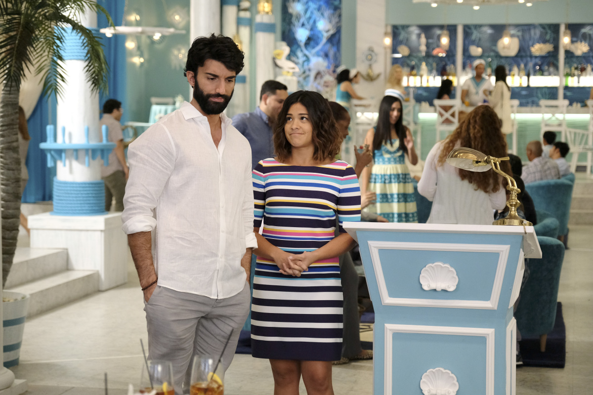 Jane Finally Gets A Book Deal on ‘Jane The Virgin’ — Now What? Jane