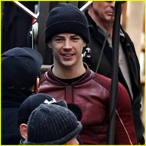 The Flash's Grant Gustin Adorably Labels His Girlfriend a 'Thief'
