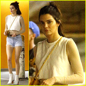 Kendall Jenner Spills on What Food She Orders the Most | Kendall Jenner ...