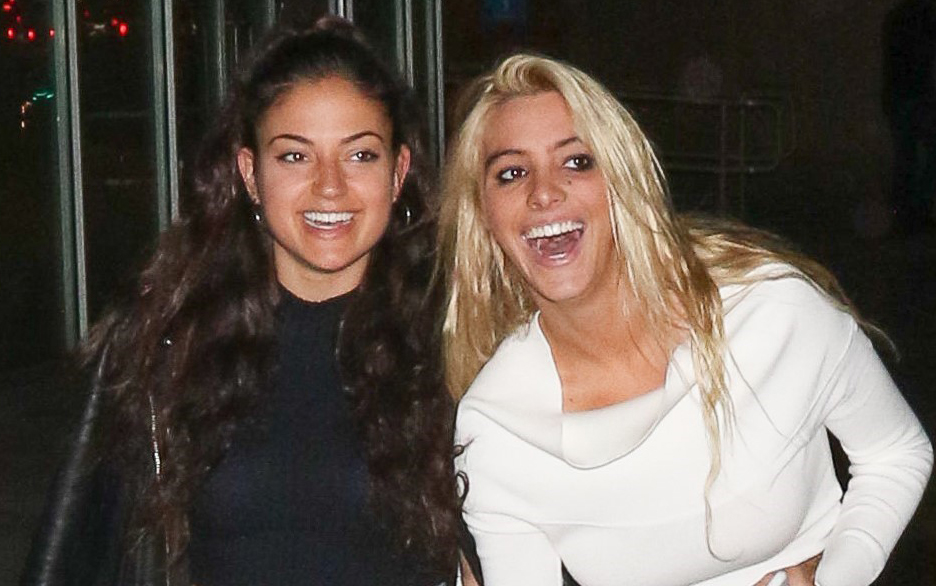 Social Stars Lele Pons & Inanna Sarkis Are (Basically) Attached At ...