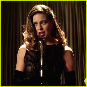 VIDEO: Melissa Benoist Sings 'Moon River' on 'Supergirl/Flash' Crossover!