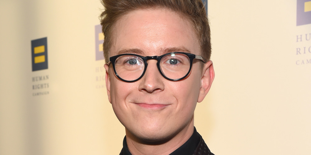 Tyler Oakley Suits Up Sharp For ‘Inspiring’ Human Rights Celebration ...