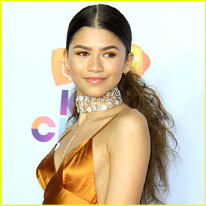 Zendaya’s Advice on How to Make it In Hollywood | Zendaya | Just Jared Jr.