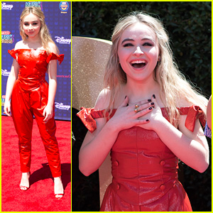 Sabrina Carpenter Is Red Hot In A Red Jumpsuit at RDMAs 2017
