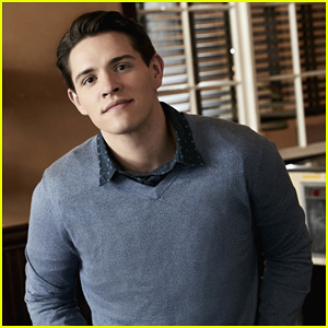 Casey Cotts Kevin Keller Will Be Series Regular On Riverdale Season Casey Cott